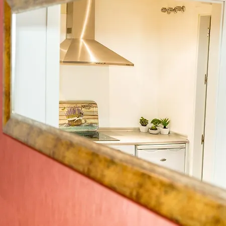 Apartment Entalladores
